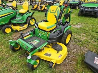 Image of John Deere Z545R equipment image 1