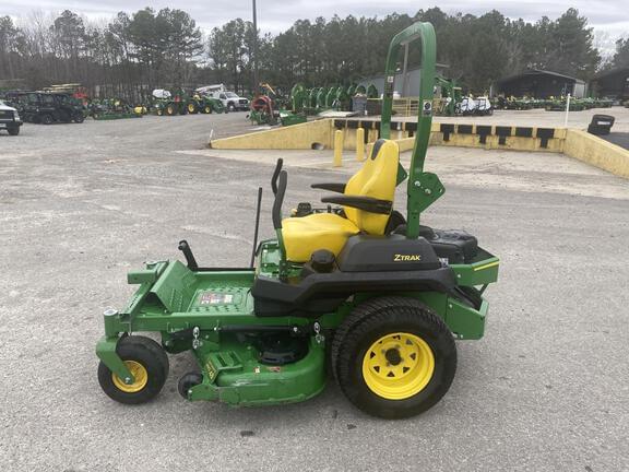 Image of John Deere Z735M equipment image 1