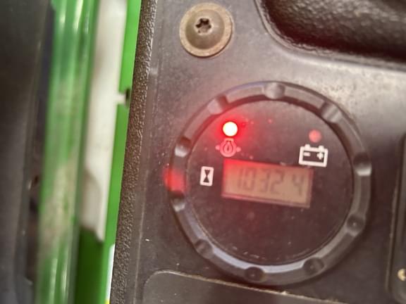 Image of John Deere Z740R equipment image 4