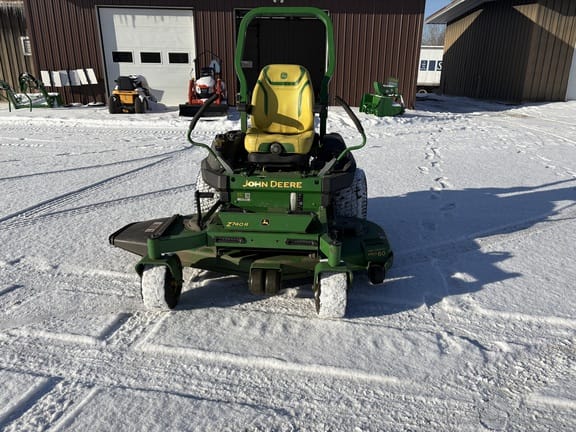 2022 John Deere Z740R Equipment Image0