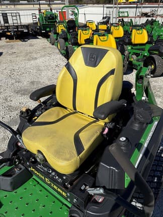 Image of John Deere Z920M equipment image 3