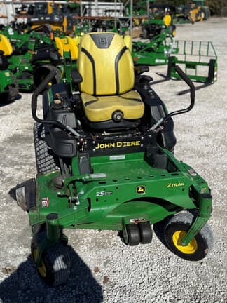 Image of John Deere Z920M equipment image 1