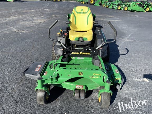 Image of John Deere Z930M equipment image 1