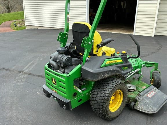 2022 John Deere Z930M Equipment Image0