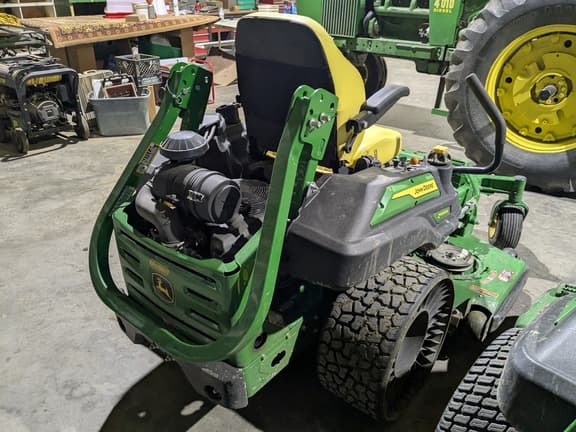 Image of John Deere Z930M equipment image 2