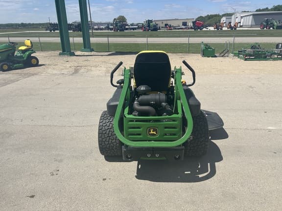 Image of John Deere Z930M equipment image 4