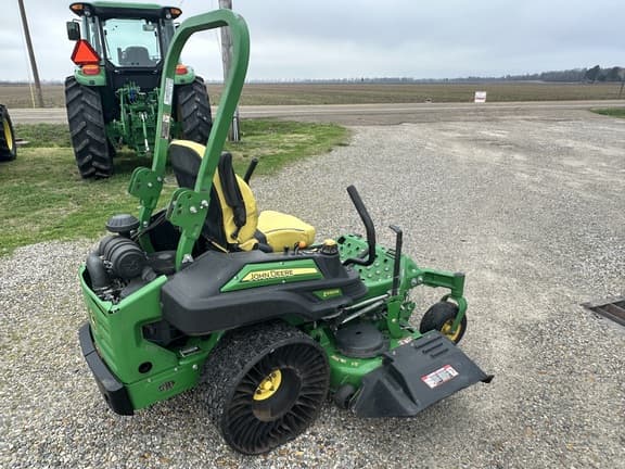 Image of John Deere Z930M equipment image 4