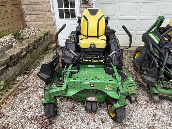 2022 John Deere Z930M Equipment Image0