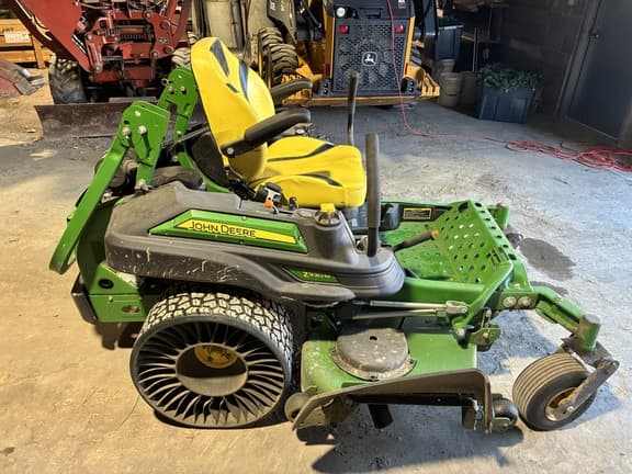 Image of John Deere Z930M equipment image 3