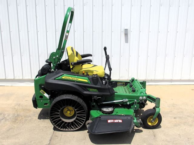 Image of John Deere Z930R equipment image 4