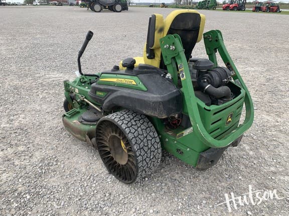 Image of John Deere Z930R equipment image 2