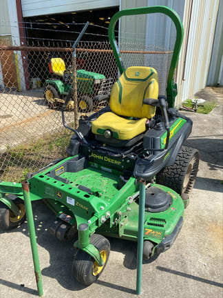 2022 John Deere Z930R Equipment Image0