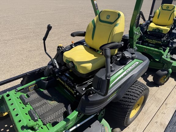 Image of John Deere Z930R equipment image 2