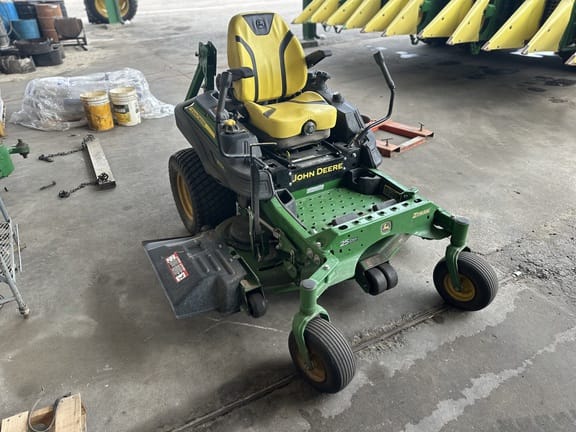 2022 John Deere Z930R Equipment Image0