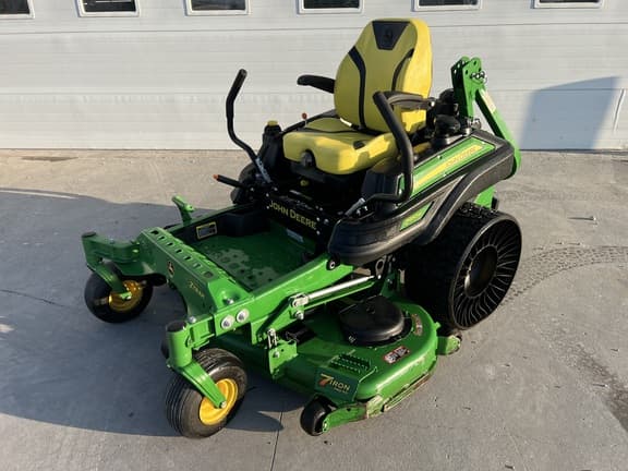 Image of John Deere Z950M equipment image 1