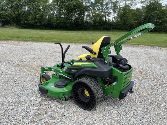 Image of John Deere Z950M equipment image 1