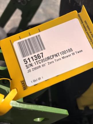 Image of John Deere Z950R equipment image 4