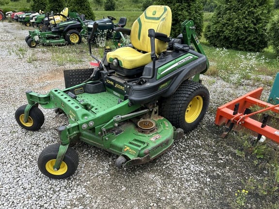 2022 John Deere Z950R Equipment Image0