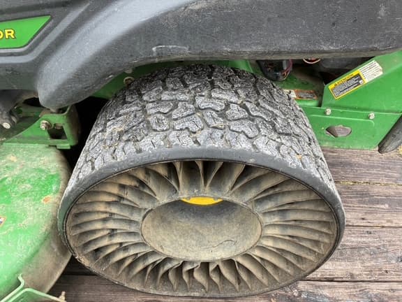 Image of John Deere Z970R equipment image 3