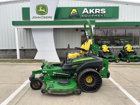 2022 John Deere Z970R Equipment Image0
