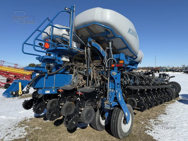 Image of Kinze 4905 equipment image 2