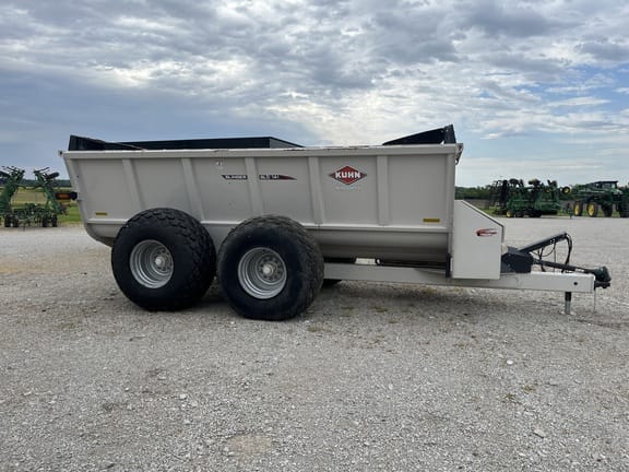 2022 Kuhn Knight SLC141 Equipment Image0