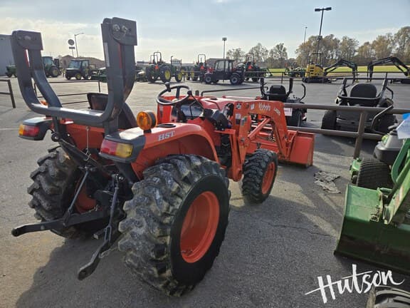 Image of Kubota L2501 equipment image 3