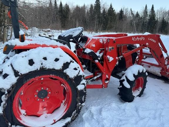 Image of Kubota MX5400 equipment image 4