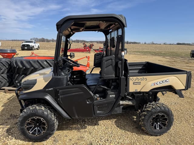 Image of Kubota RTV-XG850 equipment image 2