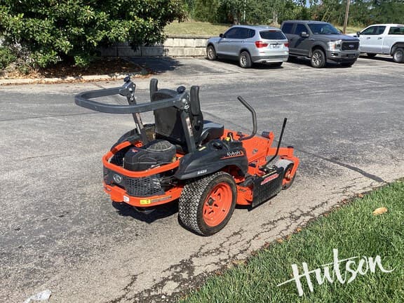 Image of Kubota Z422KW equipment image 3