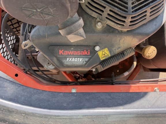 Image of Kubota Z726X equipment image 4