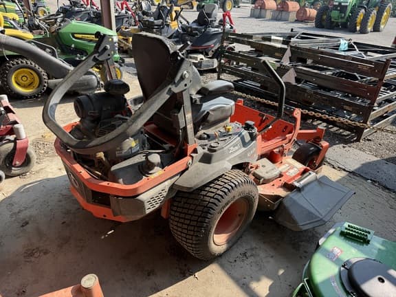 Image of Kubota Z726X equipment image 3