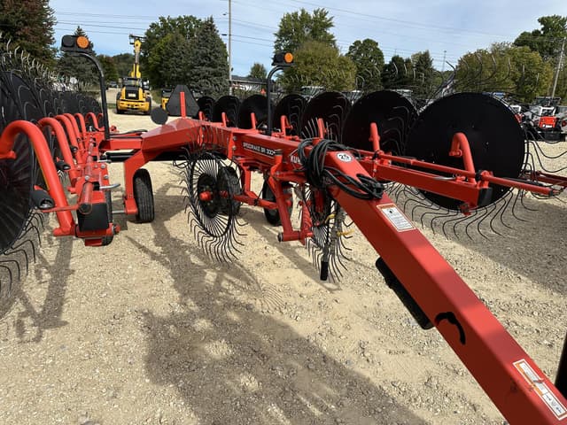 Image of Kuhn SR314 equipment image 2