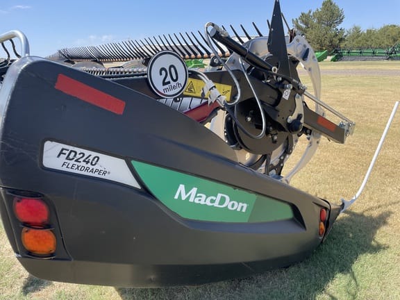 2022 MacDon FD240 Equipment Image0