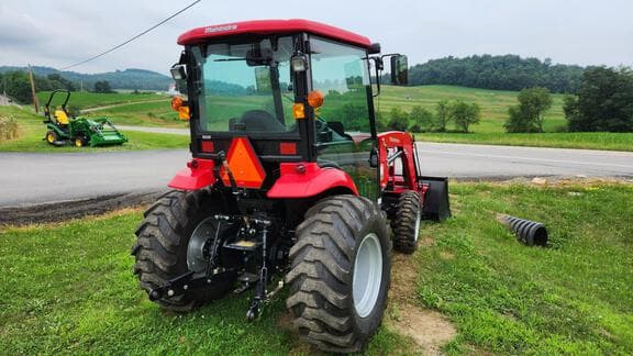 Image of Mahindra 1640 equipment image 4