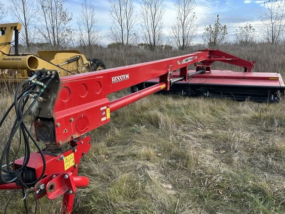 Image of Massey Ferguson 1316S equipment image 2