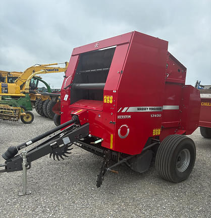 Image of Massey Ferguson 1745 Primary image