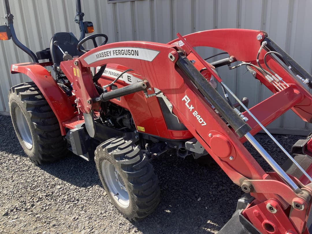 Image of Massey Ferguson 1835E Primary image