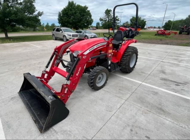 Image of Massey Ferguson 1835E equipment image 1