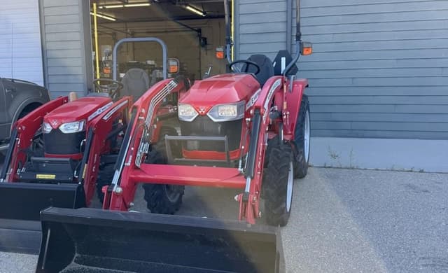 Image of Massey Ferguson 1840E equipment image 2