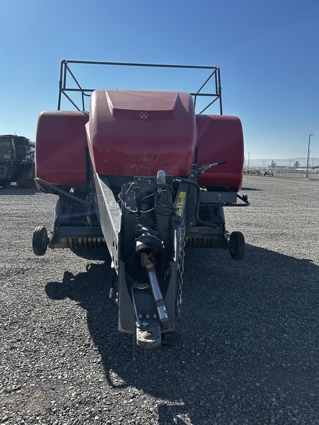 Image of Massey Ferguson 2270XD equipment image 2
