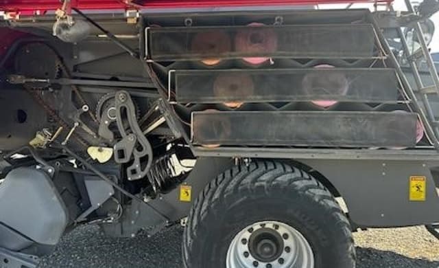 Image of Massey Ferguson 2270XD equipment image 3