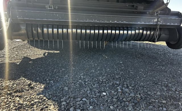 Image of Massey Ferguson 2270XD equipment image 3