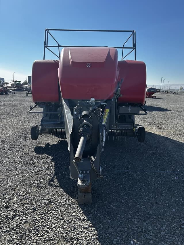 Image of Massey Ferguson 2270XD equipment image 2