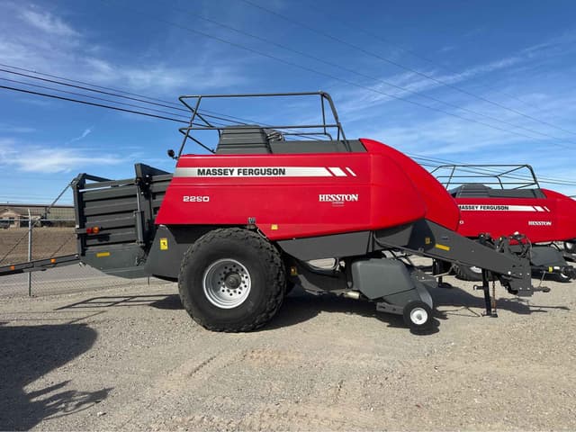 Image of Massey Ferguson 2290 equipment image 4