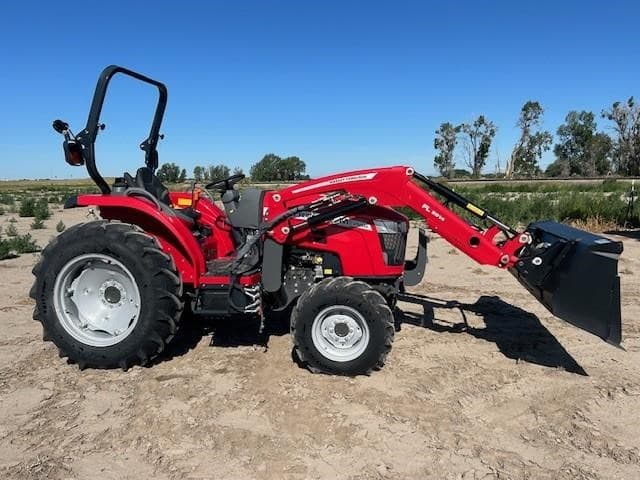 Image of Massey Ferguson 2850M equipment image 4