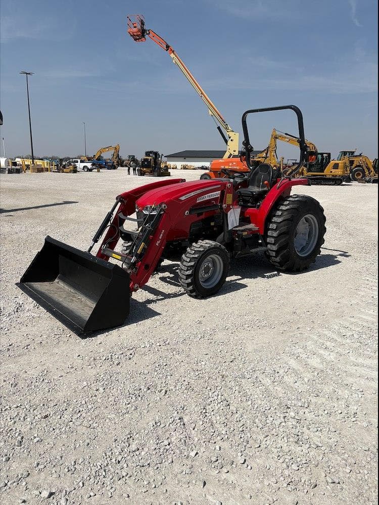Image of Massey Ferguson 2850M Primary image