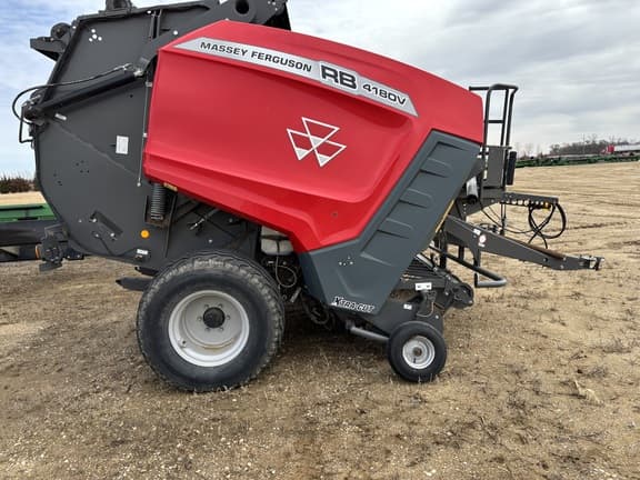 Image of Massey Ferguson RB4180V equipment image 1