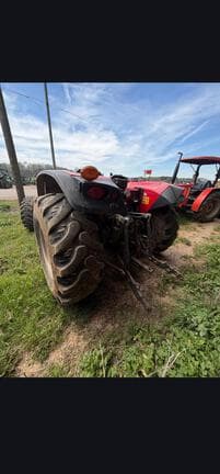 Image of Massey Ferguson 4707 equipment image 3