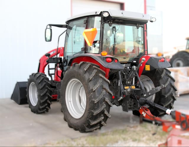 Image of Massey Ferguson 4709 equipment image 3